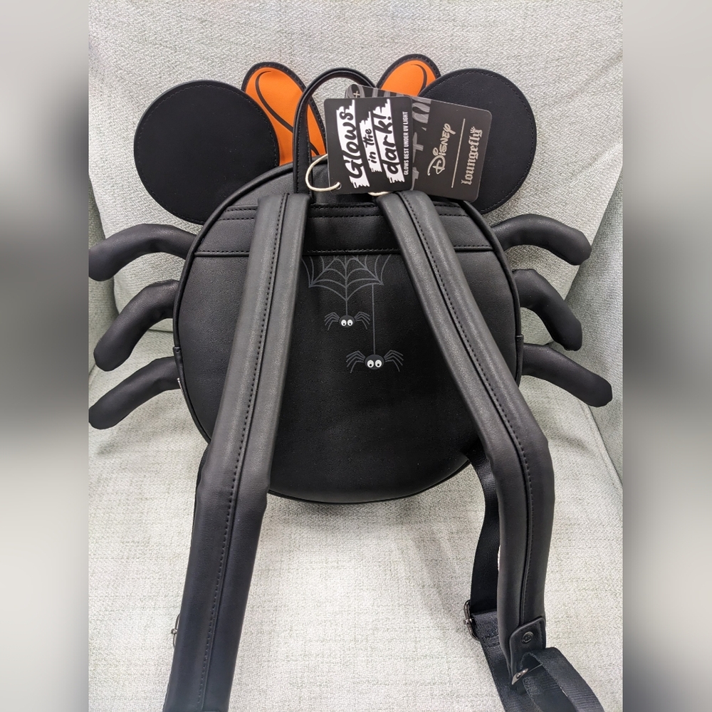 Disney Minnie Mouse Spider Loungefly Bag Glows In The Dark NWT!! - Picture 2 of 3